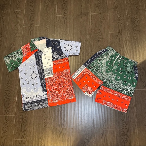 Casual Bandana Multicoloured Paisley Pattern Button Shirt Short Set Size Large - Picture 1 of 11